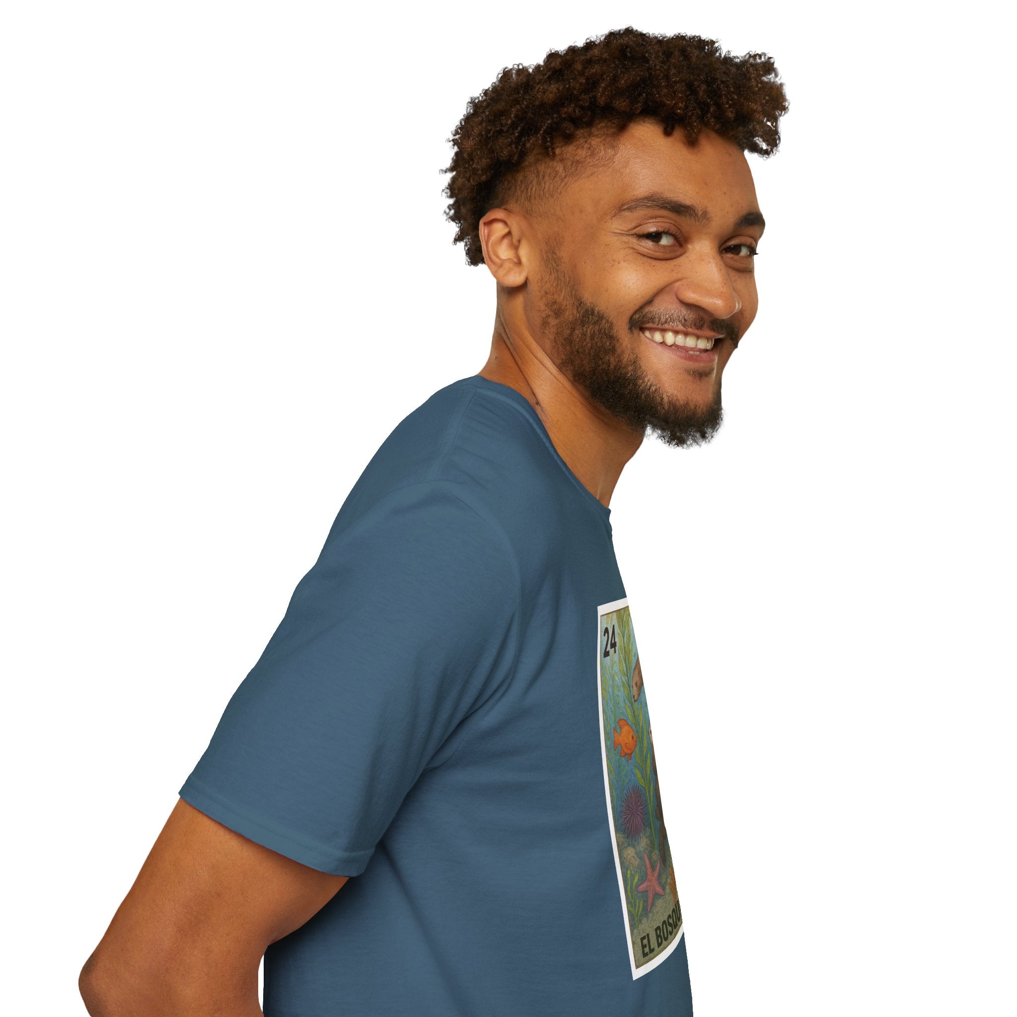 Kelp Forest Lotería Unisex - Soft Style U.S. Cotton T-Shirt (El Bosque de Algas)